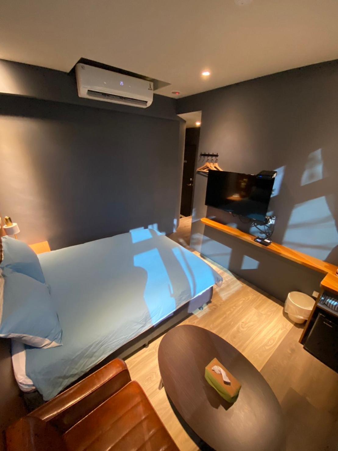 良文旅2館ryou Hotel Vintage - II Tainan Exterior foto